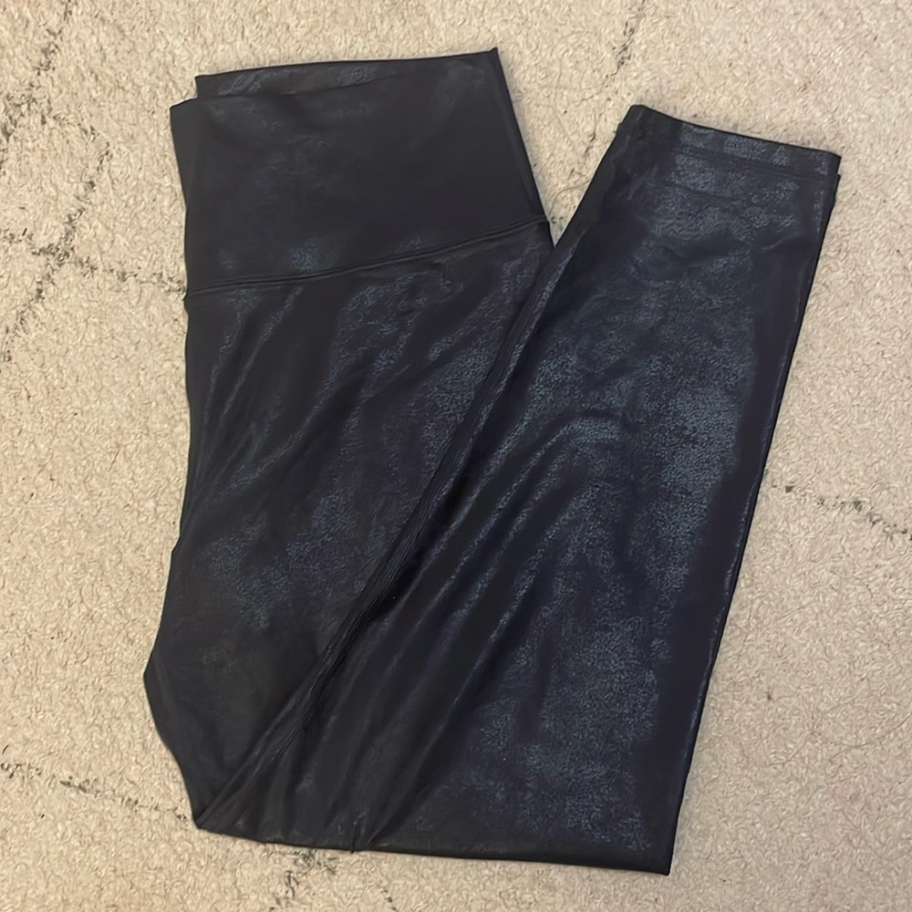 Aerie shimmer navy short leggings